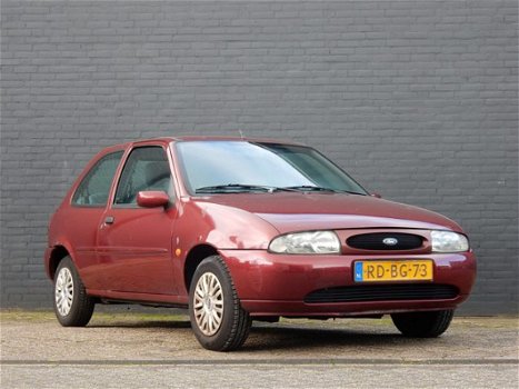 Ford Fiesta - 1.3 GHIA STUURBEKRACHT APK t/m 30-05-2020 MEENEEMPRIJS - 1