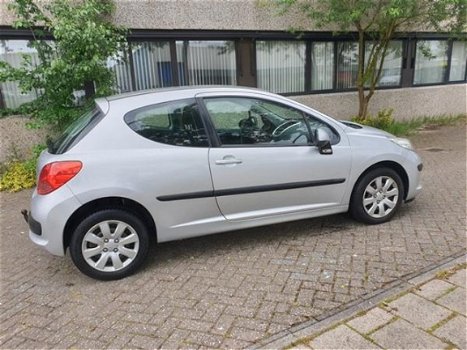 Peugeot 207 - 1.4 VTi Cool 'n Blue Airco Trekhaak 4x Nieuwe band - 1