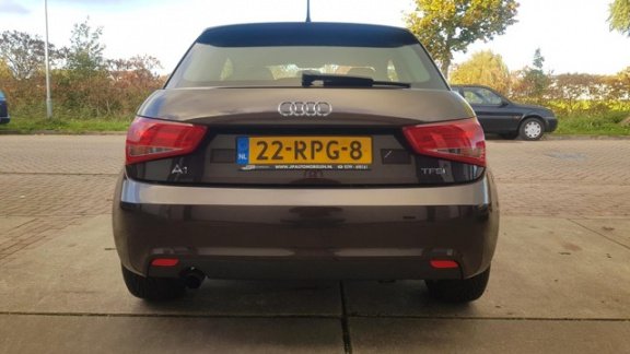 Audi A1 - 1.2 TFSI Attraction Pro Line Business Airco, navigatie, lichtmetalen velgen, NAP, bruin me - 1