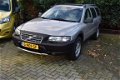 Volvo V70 Cross Country - 2.4 T Geartr. Comf - 1 - Thumbnail