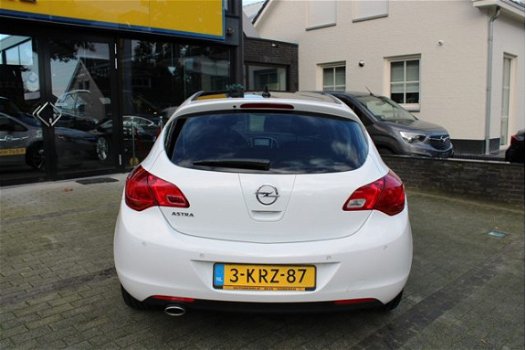 Opel Astra - 1.4i Turbo Edition+ - 1