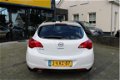 Opel Astra - 1.4i Turbo Edition+ - 1 - Thumbnail