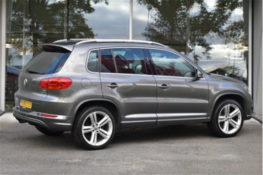 Volkswagen Tiguan - 1.4 TSI Sport&Style R-line Edition - 1