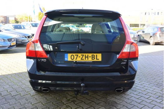 Volvo V70 - 3.0 T6 AWD 286pk Geartronic / Momentum / Dealer onderhouden / Leder / 18inch / Bluetooth - 1