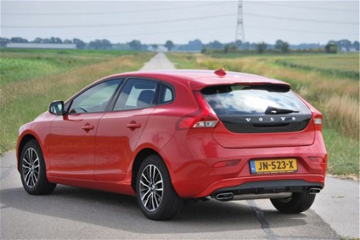 Volvo V40 - T2 Nordic+ Afneembare Trekhaak Diffusor WEINIG KM - 1