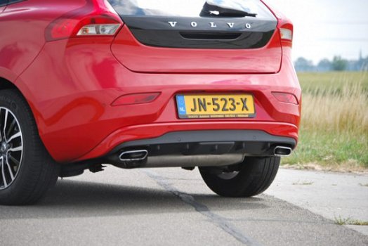 Volvo V40 - T2 Nordic+ Afneembare Trekhaak Diffusor WEINIG KM - 1