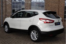 Nissan Qashqai - 1.2 Acenta 2014, Parkeercamera, Navigatie, Cruise control, DAB+, Slechts 36.421km