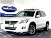 Volkswagen Tiguan - 1.4 TSI R-LINE PANO NAVI PDC CRUISE STOELVERW. '10 - 1 - Thumbnail