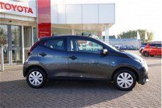 Toyota Aygo - 1.0 VVT-i 72pk 5D x-fun