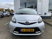 Toyota Aygo - 1.0 Trekhaak/ Parkeersensoren/ Bluetooth/AC - 1 - Thumbnail