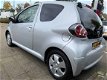 Toyota Aygo - 1.0 Trekhaak/ Parkeersensoren/ Bluetooth/AC - 1 - Thumbnail