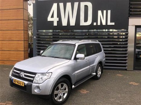 Mitsubishi Pajero - 3.2 DI-D AUT SWVAN CLIMA CRUISE NAVI - 6 MND GARANTIE - €9.240 EXCL Auto in goed - 1