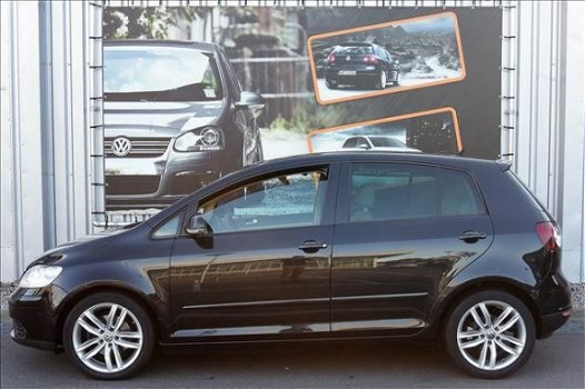 Volkswagen Golf Plus - Plus 2.0 FSI 150pk AUT. HIGHLINE XENON LEER ZWART - 1