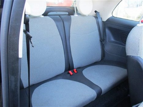 Fiat 500 C - 0.9 TwinAir Lounge Cabrio | dealer NL auto | sportstoelen | trekhaak | parkeersensoren - 1