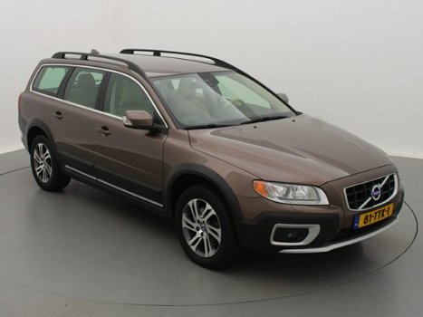 Volvo XC70 - D3 FWD Limited Edition - 1