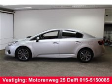 Toyota Avensis - 1.8 VVT-i Executive Automaat.Leder.Camera.Navigatie