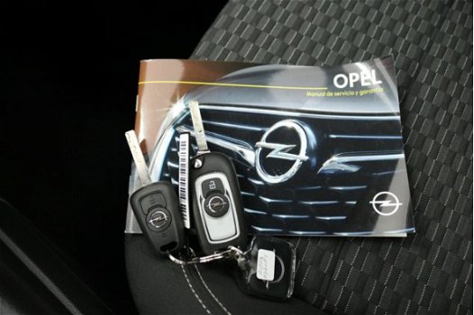 Opel Astra - 5-drs 1.4 Turbo Innovation + Navigatie - 1