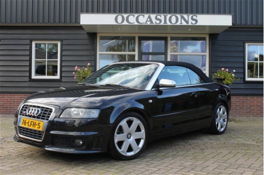 Audi S4 - Cabriolet 4.2 V8 Quattro - 1