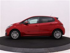 Peugeot 208 - 1.2 PureTech Signature | NAVIGATIE | AIRCO | SENSOREN ACHTER | LM VELGEN | | VOORRAAD