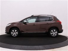 Peugeot 2008 - 1.2 82 PK PureTech Allure * CLIMA * NAVI * CRUISE * TREKHAAK * NEFKENS DEAL