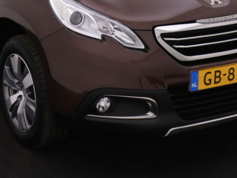 Peugeot 2008 - 1.2 82 PK PureTech Allure * CLIMA * NAVI * CRUISE * TREKHAAK * NEFKENS DEAL - 1