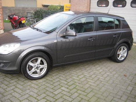 Opel Astra - 1.6 Cosmo - 1