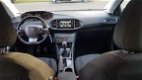 Peugeot 308 SW - 1.2 PureTech Navigatie, Ecc, Cruise, Trekhaak - 1 - Thumbnail