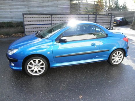 Peugeot 206 CC - 2.0-16V Cabrio hardtop, lederen interieur - 1