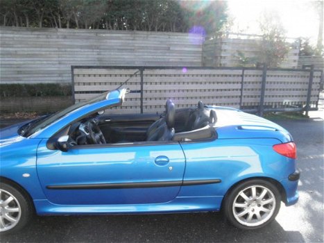 Peugeot 206 CC - 2.0-16V Cabrio hardtop, lederen interieur - 1