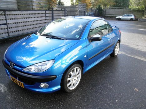 Peugeot 206 CC - 2.0-16V Cabrio hardtop, lederen interieur - 1