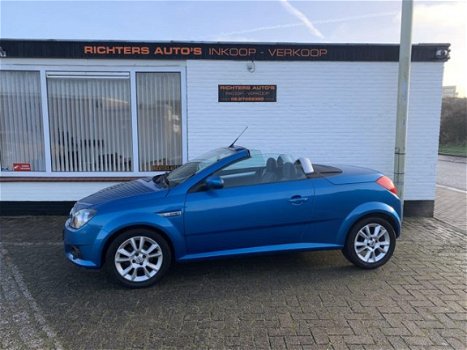 Opel Tigra TwinTop - 1.4-16V Cosmo Automaat 130.000 km NED AUTO - 1