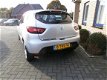 Renault Clio - 0.9 TCe Expression Navigatie- cruise-airco- NAP- nederlandse auto -nette auto €8450. - 1 - Thumbnail