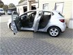 Renault Clio - 0.9 TCe Expression Navigatie- cruise-airco- NAP- nederlandse auto -nette auto €8450. - 1 - Thumbnail