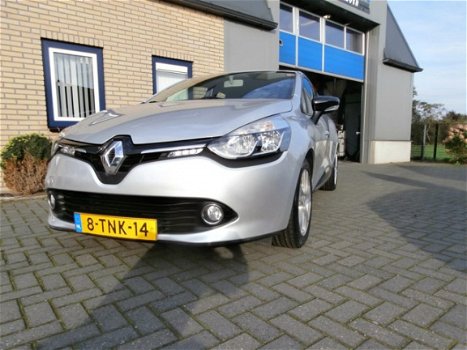 Renault Clio - 0.9 TCe Expression Navigatie- cruise-airco- NAP- nederlandse auto -nette auto €8450. - 1