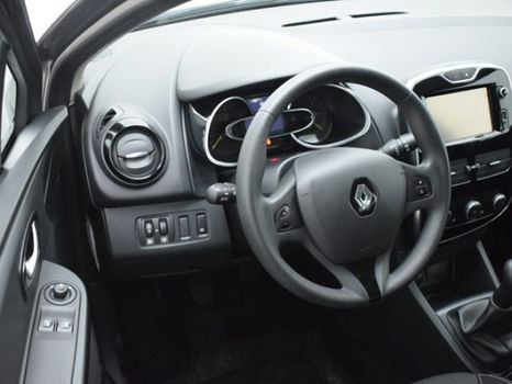 Renault Clio Estate - 1.5 DCI AIRCO NAVI CRUISE CONTROL - 1