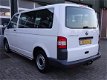 Volkswagen Transporter Kombi - 2.0 TDI L1H1 Airco Trekhaak Btw en bpm vrij 1e eigenaar Dealer onderh - 1 - Thumbnail