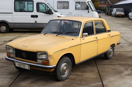 Peugeot 304 - S 75 pk ROESTVRIJ 57.625 km leer schuifdak - 1