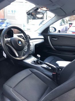 BMW 1-serie - 118I HIGH EXECUTIVE NAVI / CLIMATE - 1