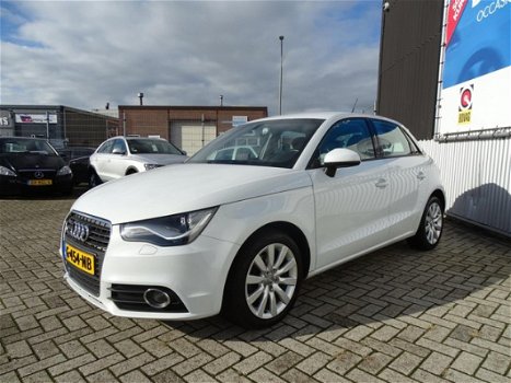 Audi A1 Sportback - 1.4 TFSI 5-Drs Aut./S-Tronic Navi Xenon/LED Stoelverw Parkeersensor MF-Stuur - 1