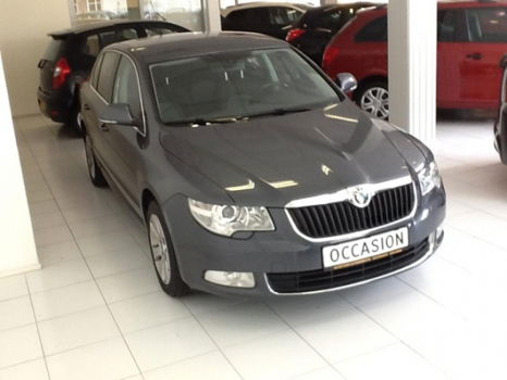 Skoda Superb - 1.4 TSI Ambition Nieuw model - 1