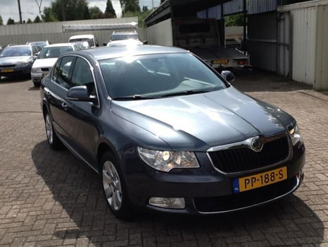 Skoda Superb - 1.4 TSI Ambition Nieuw model - 1