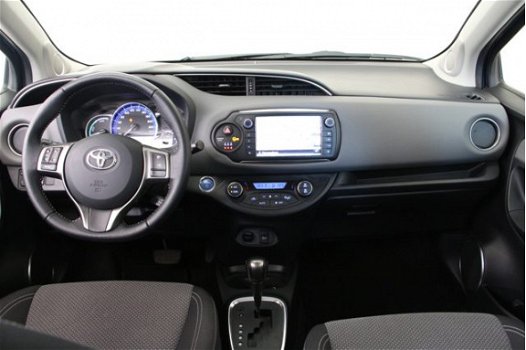 Toyota Yaris - 1.5 Hybrid Lease # NAVIGATIE + LM VELGEN + AUTOMAAT - 1