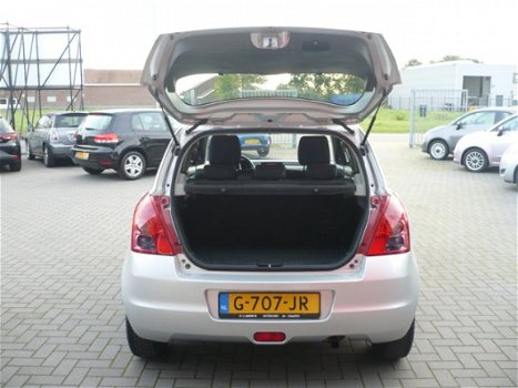 Suzuki Swift - 1.3 Comfort , 5 Deurs, Airco - 1