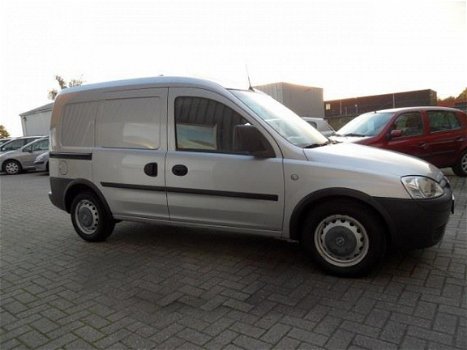 Opel Combo - 1.3 CDTi Comfort Airco NETTE AUTO APK 12-2020 - 1