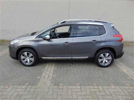 Peugeot 2008 - 1.2i PureTech Allure | NAVI | PAN.DAK | AIRCO | ETC... | Dealer onderhouden | - 1