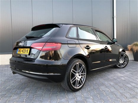 Audi A3 Sportback - 1.6 TDI Ambition Pro Line Nw Mod Navigatie - 1