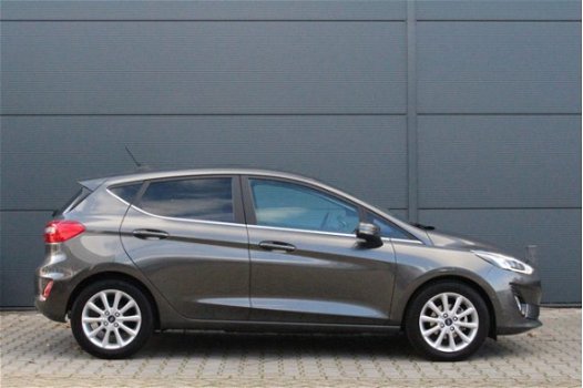 Ford Fiesta - 1.0 EcoBoost Titanium | 1e Eigenaar | Winterpack | Navigation Pack | Driver assistance - 1