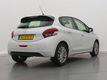 Peugeot 208 - 1.2 82pk Signature | Navigatie | Parkeersensoren | Lm velgen | Airco | - 1 - Thumbnail