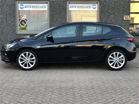 Opel Astra - 1.0 T. Business Ex.Winterpakket DAB Radio PDC voor en achter - 1