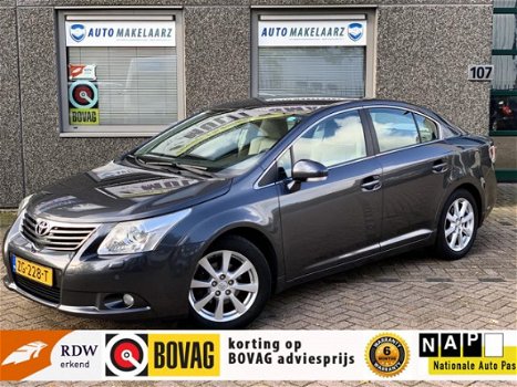 Toyota Avensis - 1.8 VVTi Executive Business Keyless Leder PDC - 1